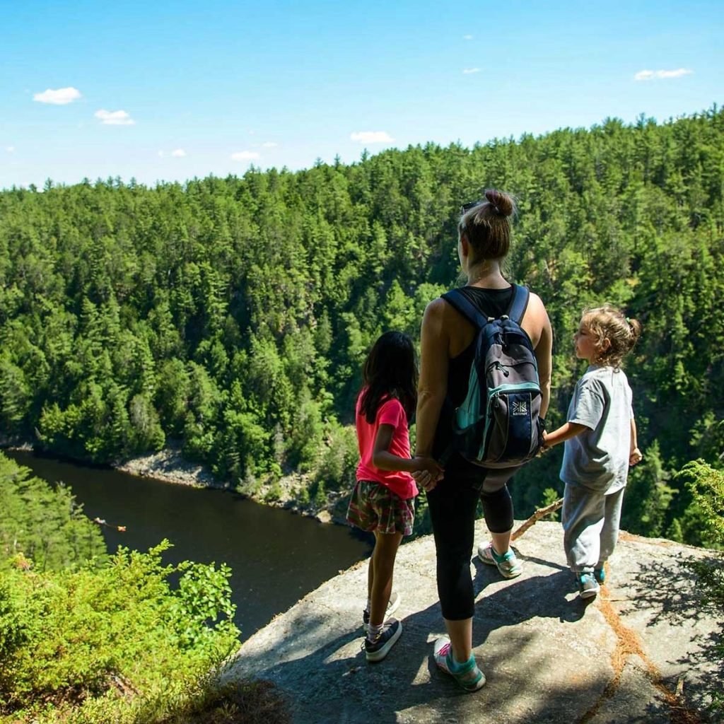 Picture of: Best Hikes with Kids Around the Globe – Family Can Travel